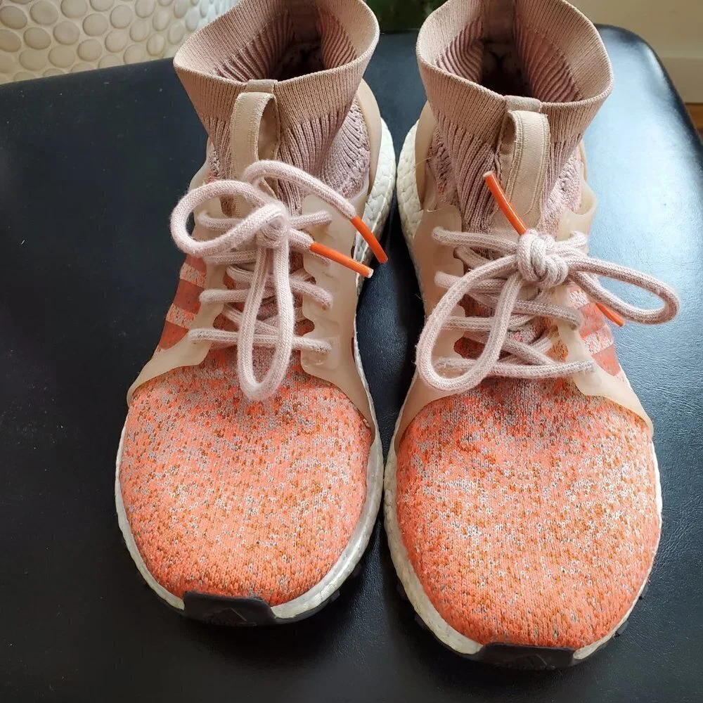 Adidas Ultraboost x All Terrain mid orange/peach Knit Running Shoes 9.5/42‎